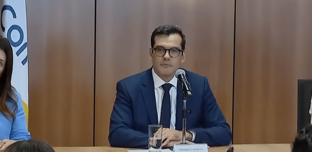 Correios vão estimular demissão de 15 mil funcionários até 2027