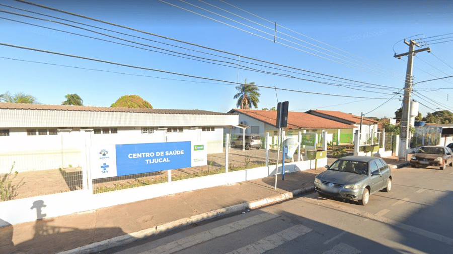 Polícia investiga após enfermeira do Centro de Saúde Tijucal, em Cuiabá (MT), afirmar que funerária se recusou a retirar um corpo - Reprodução/Google