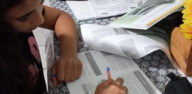Mãe critica falta de repasse federal para internet: Prejudica crianças - Vimarsana News