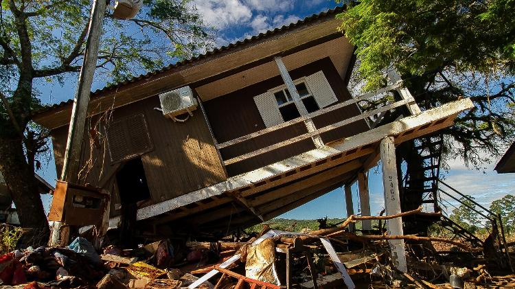 Inundação do Rio Taquari em Mariante, no 2º Distrito de Venâncio Aires (RS), atingiu residências e deixou destruição pela região