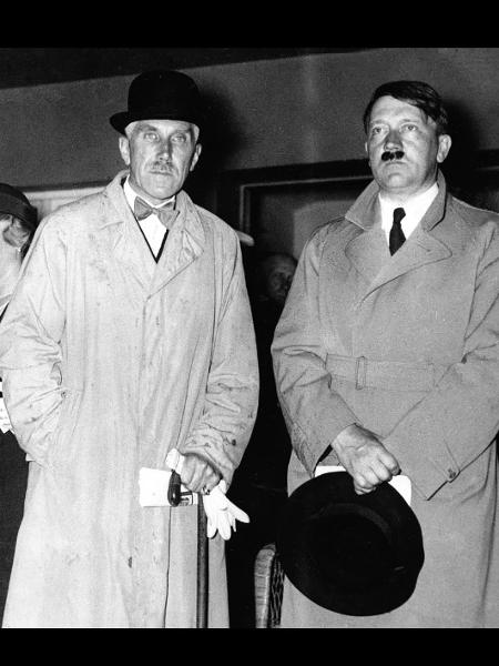 Franz von Papen e Hitler Franz von Papen e Hitler