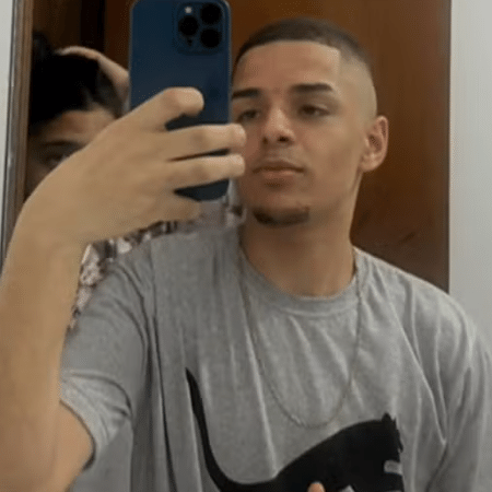 Gustavo Munis de Santana, de 20 anos, morreu com pelo menos 27 tiros