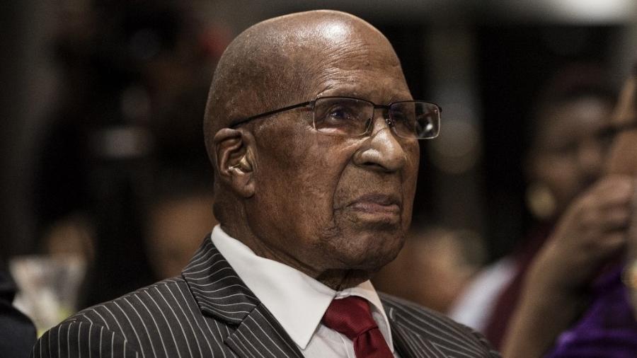 14.mar.2018 - Andrew Mlangeni, uma das figuras da luta contra o Apartheid na África do Sul, faleceu aos 95 anos - Gulshan Khana/AFP