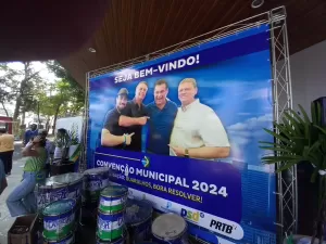 Em Guarulhos, Bolsonaro vai em convenção do nome de Tarcísio e não apoia PL