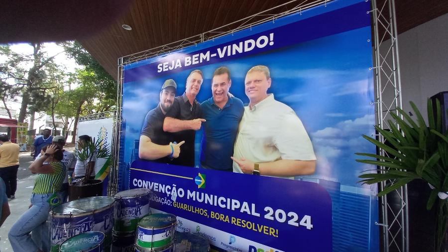 Banner na convenção de Jorge Wilson em Guarulhos