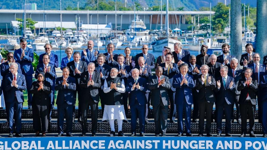 18.nov.2024 - Foto oficial dos líderes mundiais na cúpula do G20, no Rio