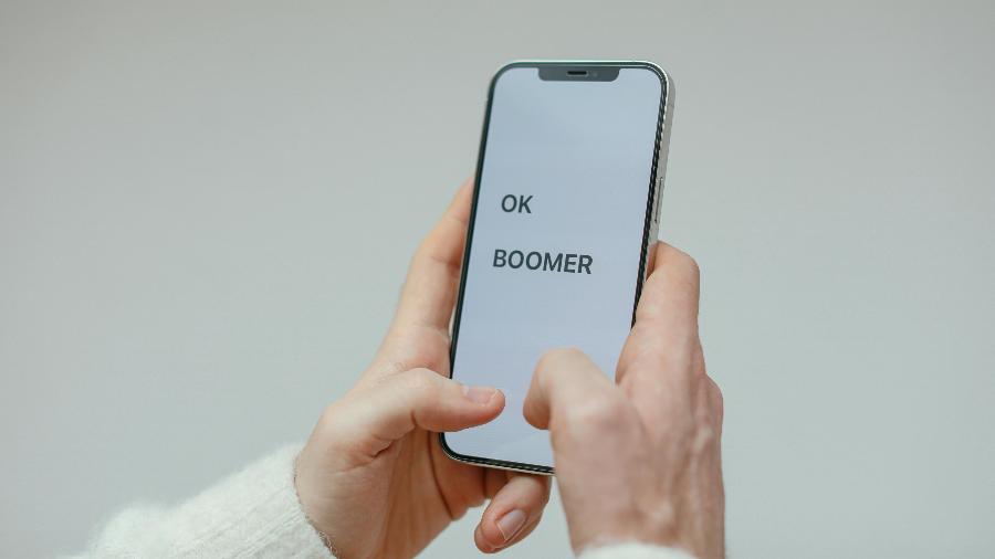 Ok boomer, gíria de internet para satirizar pessoas com opiniões antiquadas