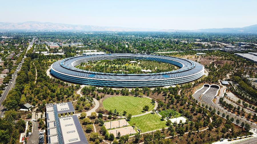 Cerca de 12 mil pessoas trabalham no Apple Park, sede da empresa  - Getty Images