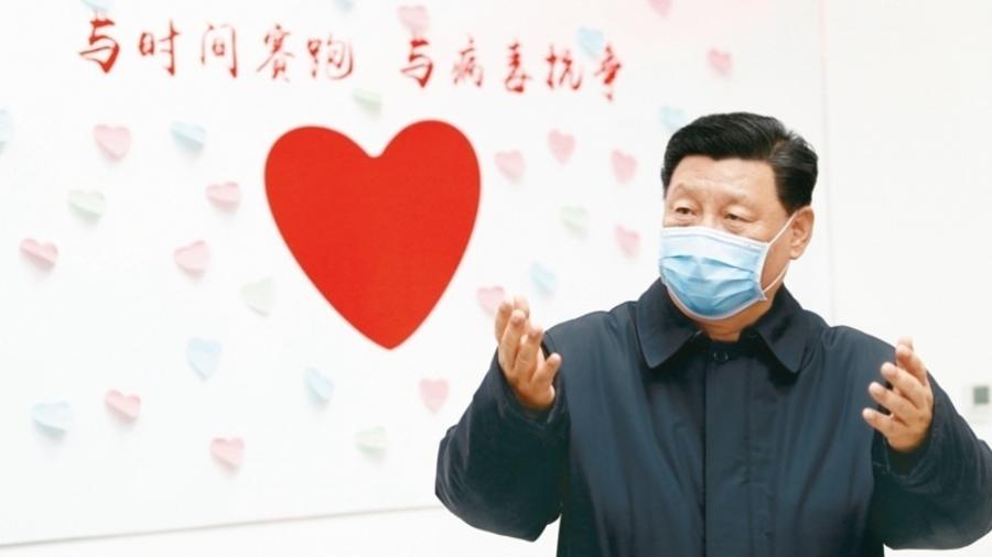 Presidente chinês Xi Jinping usa máscara cirúrgica para se prevenir da covid-19 - Divulgação