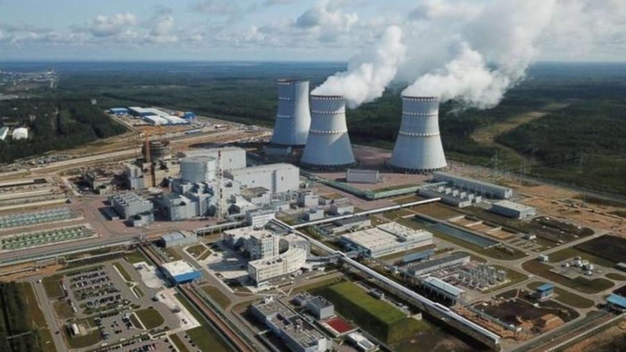 O órgão de energia nuclear da Rússia disse em comunicado que as duas plantas de energia nuclear no noroeste do país (Leningrad NPP e Kola NPP) estavam em funcionamento normal, sem registro de vazamentos - Getty Images
