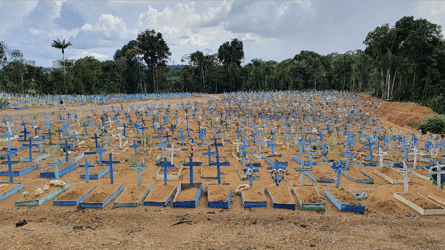 Manaus registrou recorde de sepultamentos nessa semana - Carlos Madeiro
