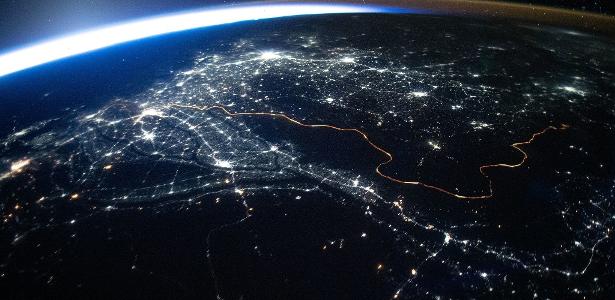 International Space Station takes amazing nighttime images of Earth