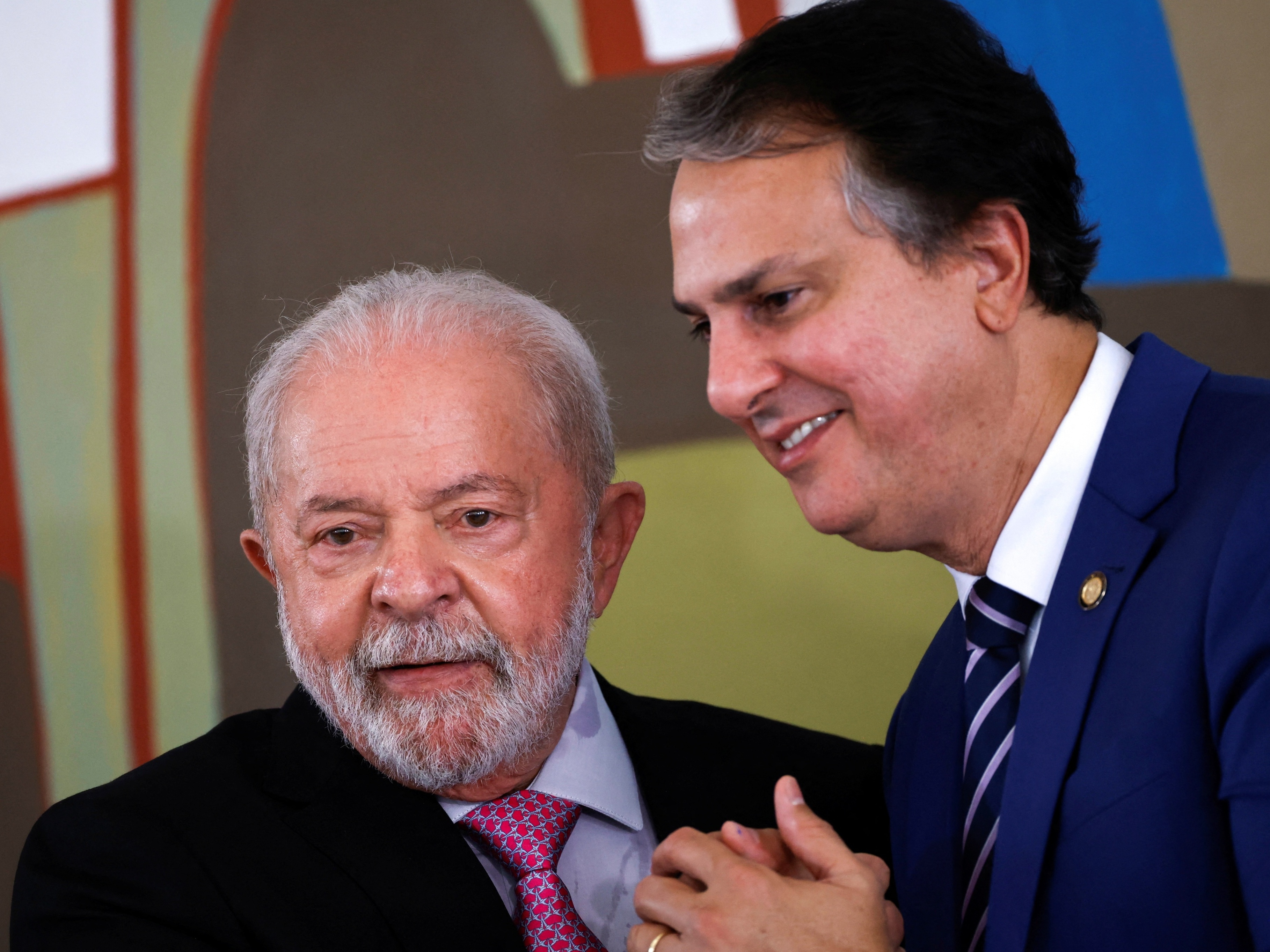 Lula no Cear Camilo Santana alcan a poder deixado Ciro e Cid Gomes