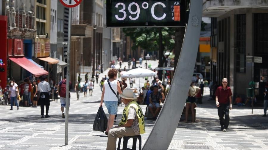 Previsão é de que as temperaturas fiquem acima da média para esta época do ano nos próximos dias