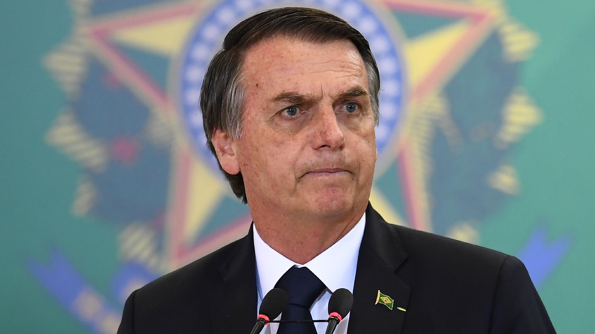 Redação sobre namoro na adolescencia Redação sobre namoro na adolescencia