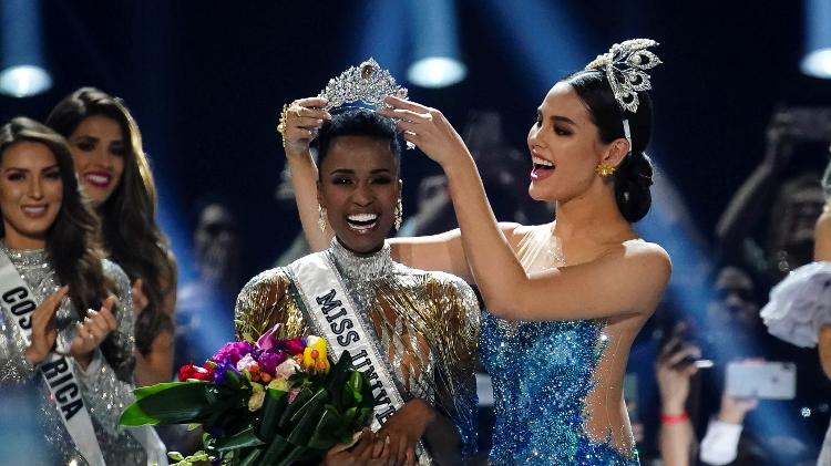 A sul-africana Zozibini Tunzi quandi foi coroada Miss Universo 2019