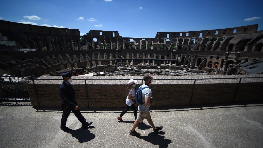 Coliseu recebeu poucos visitantes em reabertura após três meses por conta da pandemia de coronavírus - Filippo MONTEFORTE / AFP