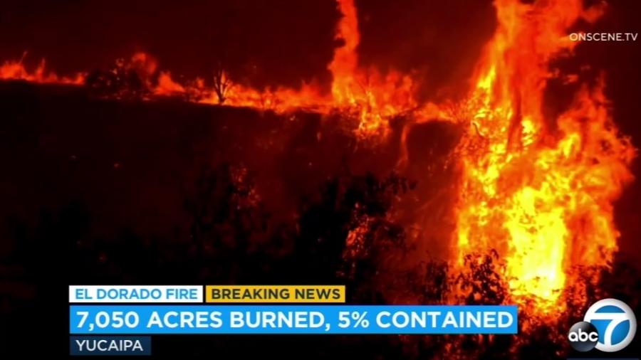 Incêndio causado por um aparelho gerador de fumaça na Califórnia, em imagens do canal ABC 7 - Reprodução/ ABC 7