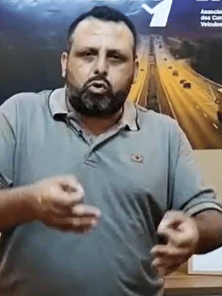 Líder caminhoneiro sobre apelo de Bolsonaro contra greve: "Não convence" -  27/01/2021 - UOL Notícias