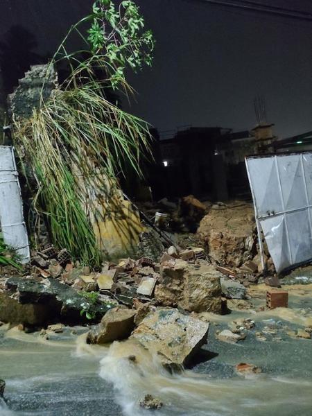 As chuvas causaram estragos em Angra dos Reis, com queda de árvores e deslizamentos - Reprodução/Defesa Civil