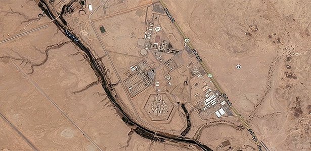 Prisão saudita de Al-Ha"ir vista no Google Earth; imagens internas não são permitidas - Reprodução/Google