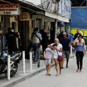 Chefe do tráfico na favela da Rocinha é suspeito de agredir a mulher por  suspeita de traição - Casos de Polícia - Extra Online