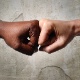 3.out.2017 - No Estado de SP, 1 em cada 4 BOs de intolerância no Estado de SP é por preconceito racial - Getty Images/iStockphoto
