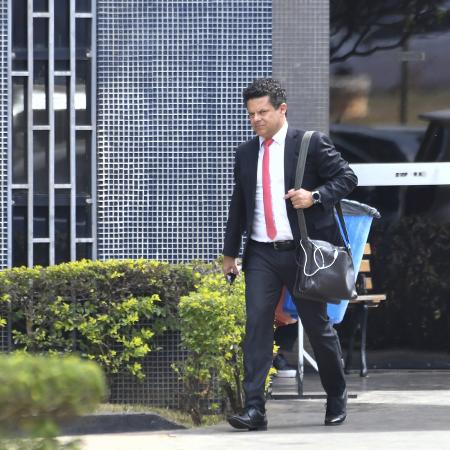 O advogado Ariovaldo Moreira, que defende Gustavo Henrique Elias Santos, preso sob acusação de invadir o celular do ministro Sergio Moro - Mateus Bonomi/Folhapress