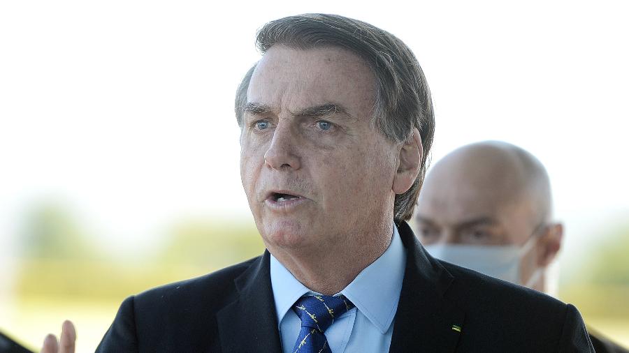 Número divulgado por usuários em referência a Bolsonaro é de 2018