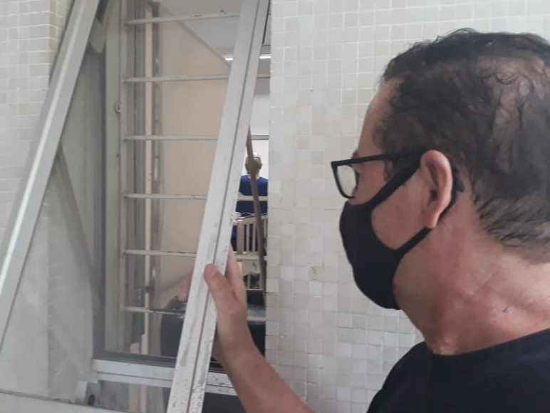 SC: Idosa usa kit covid e é internada após 10 dias; 'sem efeito', diz filha