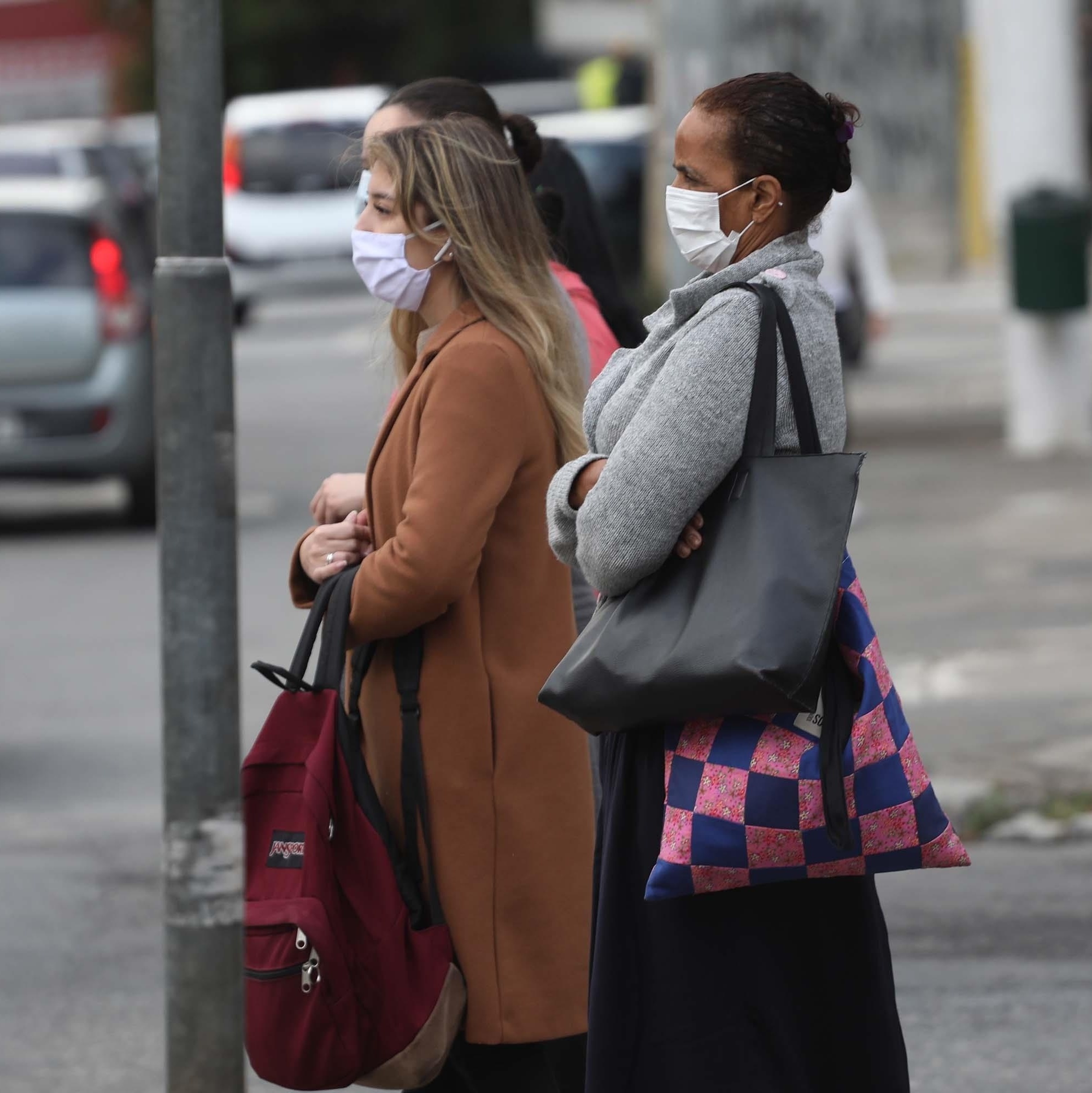 Vai.. Boa sexta-feira para todos! Chegando o frio? Util…