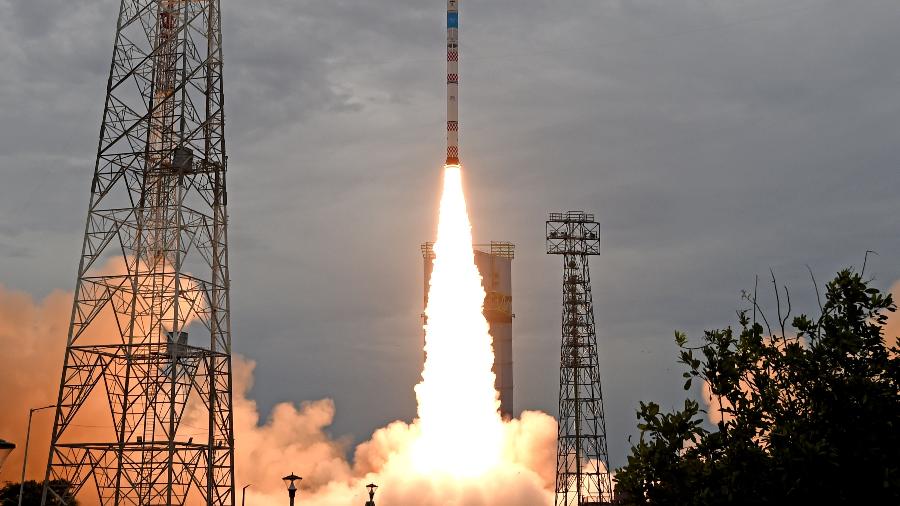 Foguete com dois satélites foi lançado de ilha na costa sul da Índia; destroços podem ter caído na costa da Nicarágua - Divulgação/ISRO