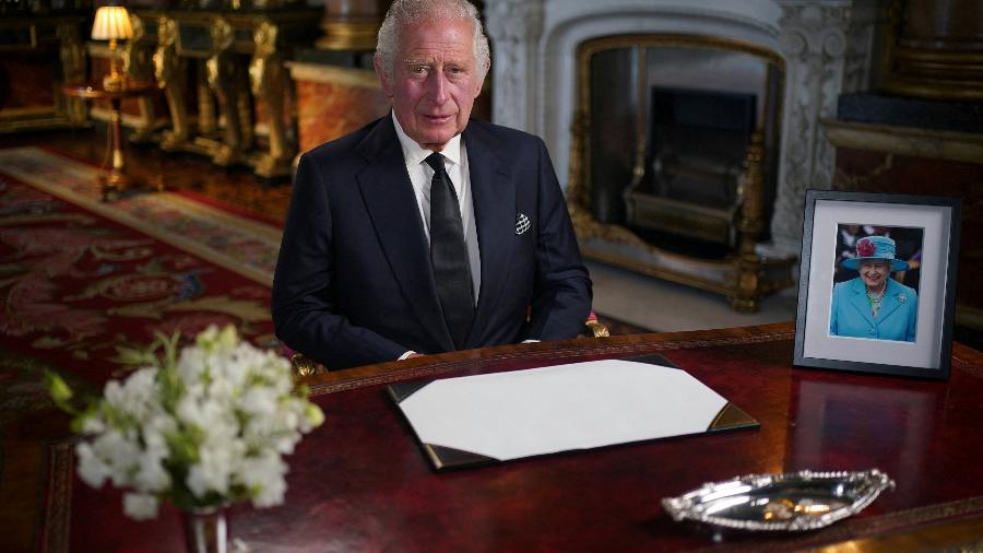 Após a morte de Elizabeth II, rei Charles fez discurso ao Reino Unido e às nações da Commonwealth - Yui Mok/Pool via REUTERS