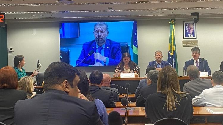 Lupi é ouvido na Câmara sobre desvios bilionários no INSS Lupi é ouvido na Câmara sobre desvios bilionários no INSS