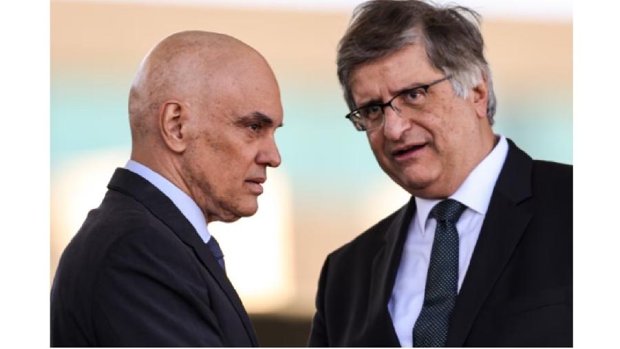 Alexandre de Moraes, relator no STF da ação penal sobre o golpe, e Paulo Gonet, procurador-geral da República. Ambos tiveram atuação impecável até aqui. Ganham a democracia e o devido processo legal Alexandre de Moraes, relator no STF da ação penal sobre o golpe, e Paulo Gonet, procurador-geral da República. Ambos tiveram atuação impecável até aqui. Ganham a democracia e o devido processo legal