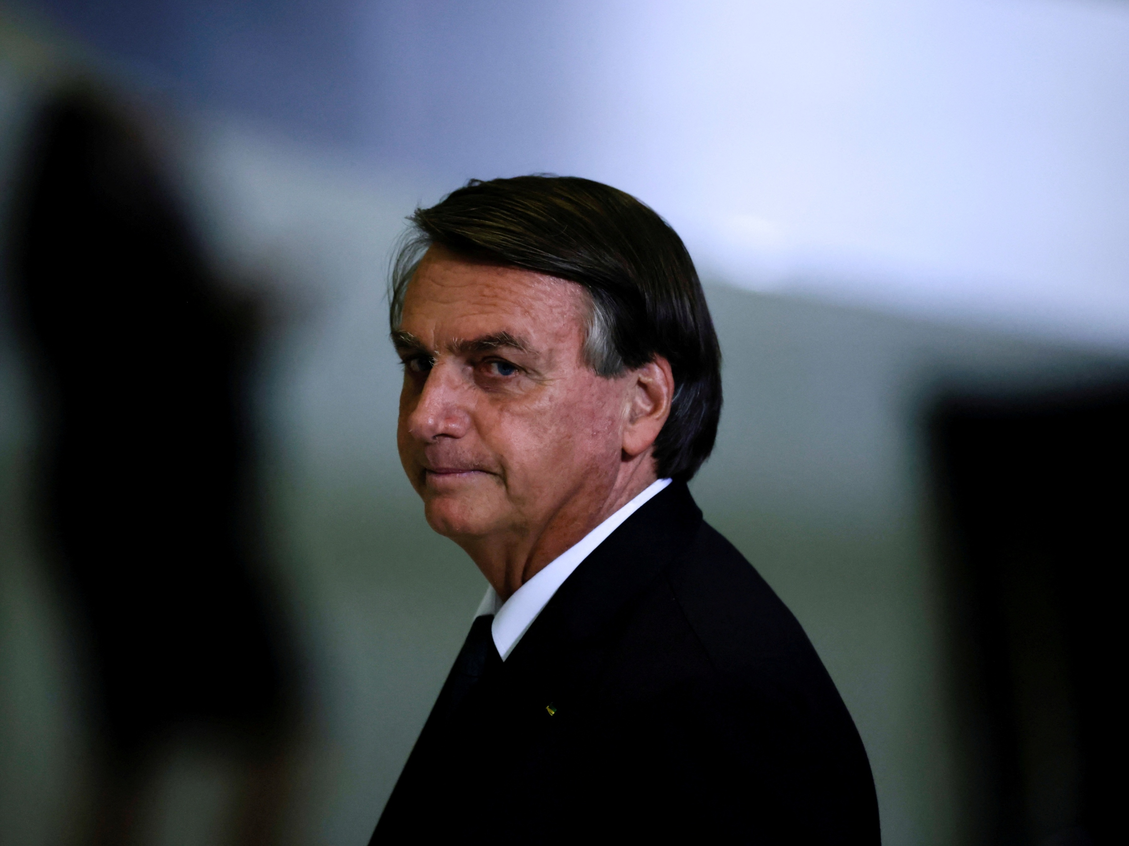 Fujão, Bolsonaro tem orgulho do Brasil, mas não quer morar aqui