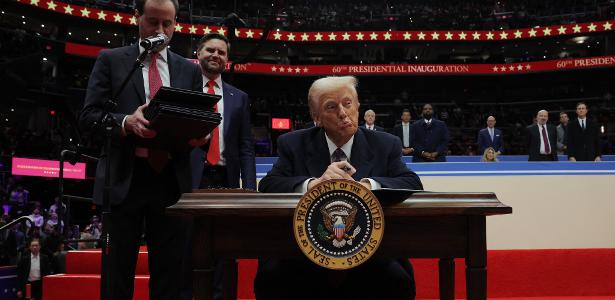 Trump adia proibição do TikTok por 75 dias