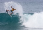 John John volta a surfar, e Kelly Slater não deve ir a Tóquio - Brian Bielmann/AFP