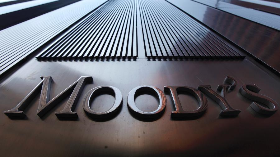 Logo da Moody"s nos escritórios da empresa em Nova York, EUA - Mike Segar