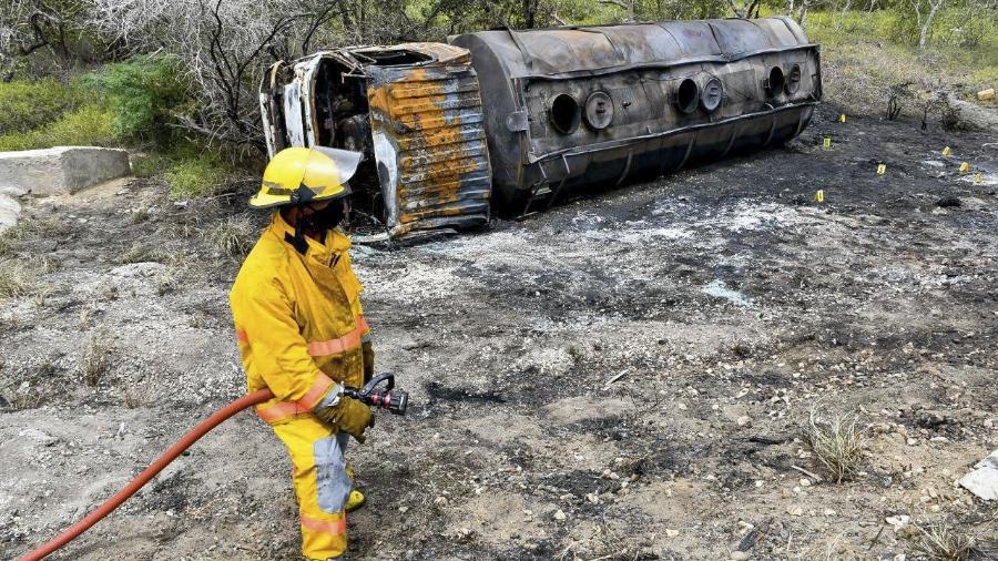 Além dos 72 mortos, outras 42 pessoas continuam internadas em situação crítica após incêndio em veículo - HANDOUT/AFP