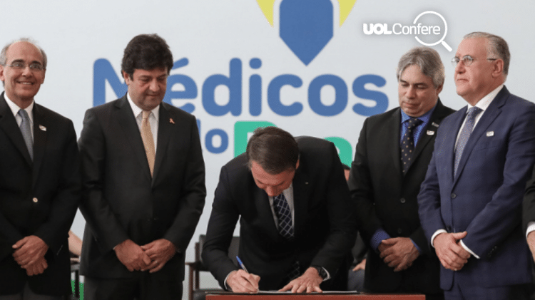 Nell'agosto 2019 Bolsonaro ha firmato un parlamentare che ha creato il programma Medici per il Brasile insieme a Mandetta - Marcos Corrêa/PR/Confere - Marcos Corrêa/PR/Confere