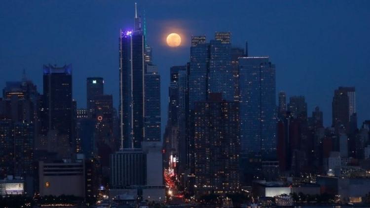 Super lua de sangue vista em Nova York - Getty Images - Getty Images