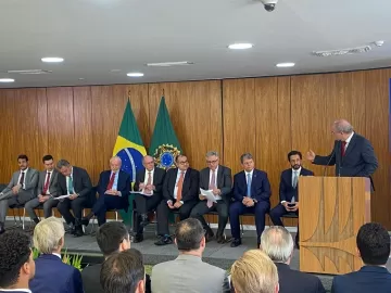 Lula, Tarcísio e Nunes anunciam R$ 10 bilhões de investimentos em São Paulo