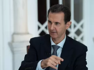 Há 24 anos no poder, Bashar al-Assad sucedeu pai militar em ditadura síria