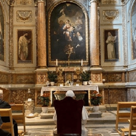 Papa Francisco em visita à Basílica de Santo Agostinho, em Roma, no dia de Santa Mônica - Divulgação/Vaticano