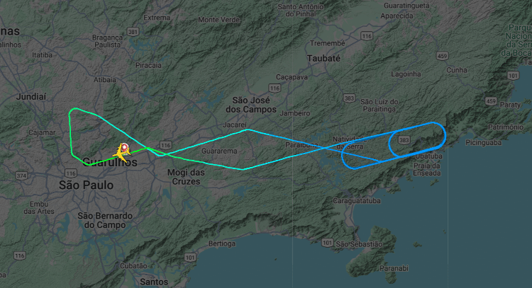 Trajetória do voo EK262 da Emirates, que ia de SP a Dubai mas precisou dar voltas em Ubatuba após falha Trajetória do voo EK262 da Emirates, que ia de SP a Dubai mas precisou dar voltas em Ubatuba após falha