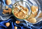 Levar areia e conchas da praia é crime?
