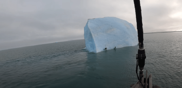 Repentinamente | Iceberg vira e quase esmaga exploradores no Polo Norte