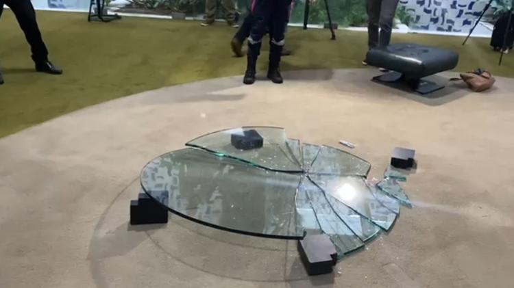 Mesa é estilhaçada na Câmara na saída de Bolsonaro da Câmara Mesa é estilhaçada na Câmara na saída de Bolsonaro da Câmara