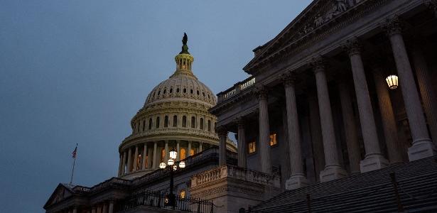 Shutdown: impasse continua e Trump corta verba de reduto democrata